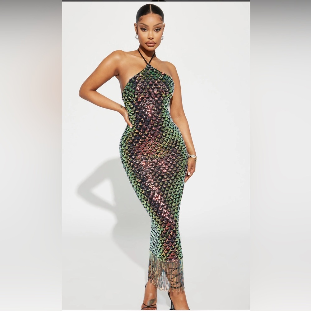 Vitamin sea sequin maxi dress -black XSMALL FASHION NOVA size XS